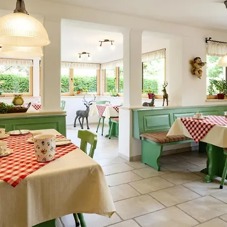 Vendégház Gaestehaus Maier Zum Bitscher
