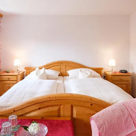 Gaestehaus Maier Zum Bitscher 3* Rotta
