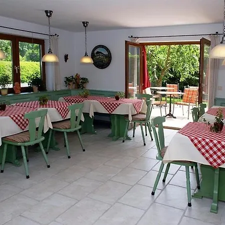 Πανσιόν Gaestehaus Maier Zum Bitscher
